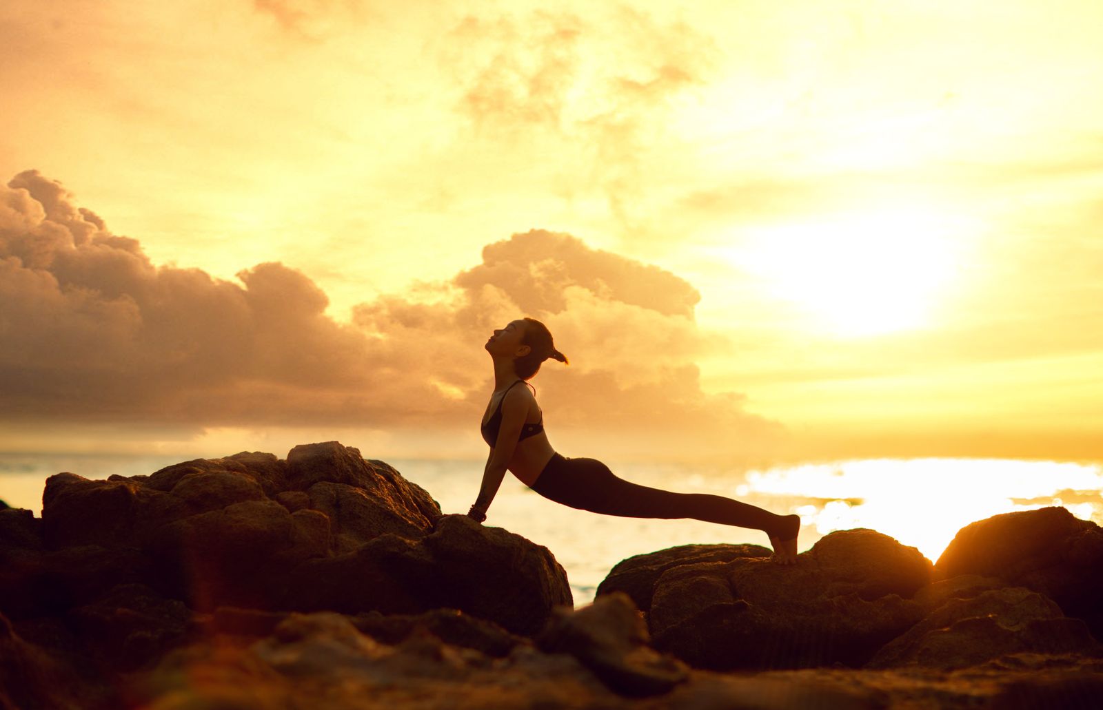 Deciding between a 200 hour vs 500 hour yoga teacher training at sunrise